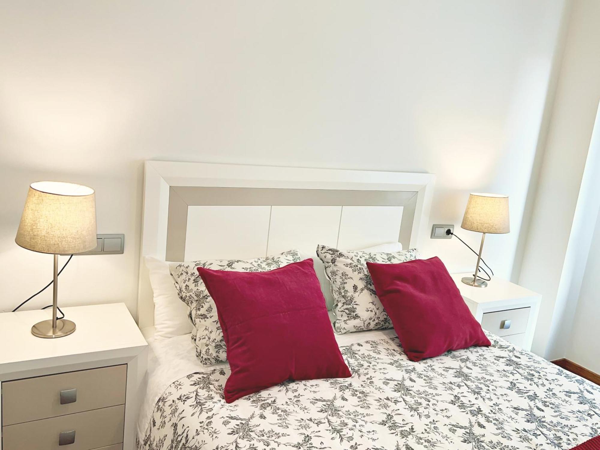 Apartamento Europa Prados Atenea Oviedo Ngoại thất bức ảnh